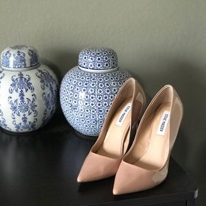Steve Madden Vala Stiletto Pump size 7.5 Beige